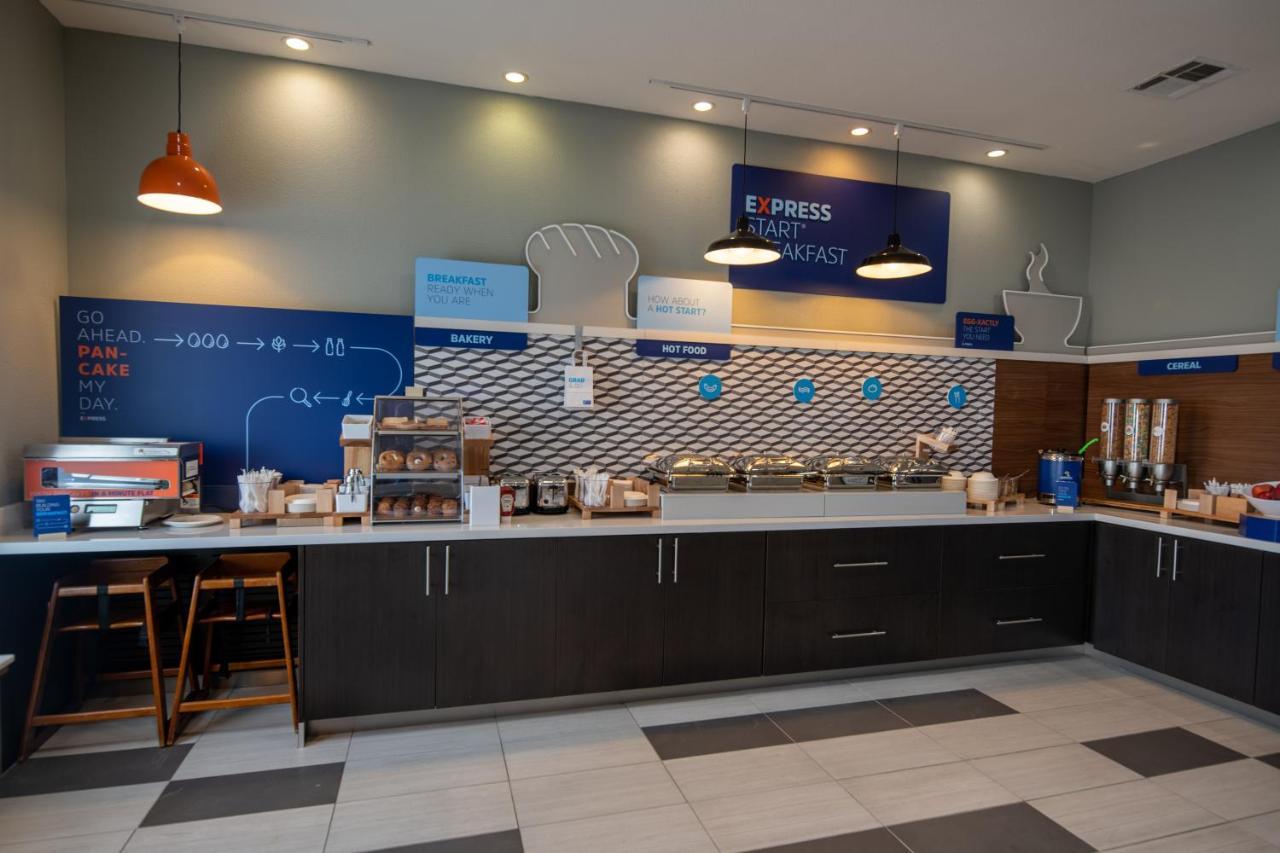 Holiday Inn Mobile Downtown Historic District By Ihg Exterior foto